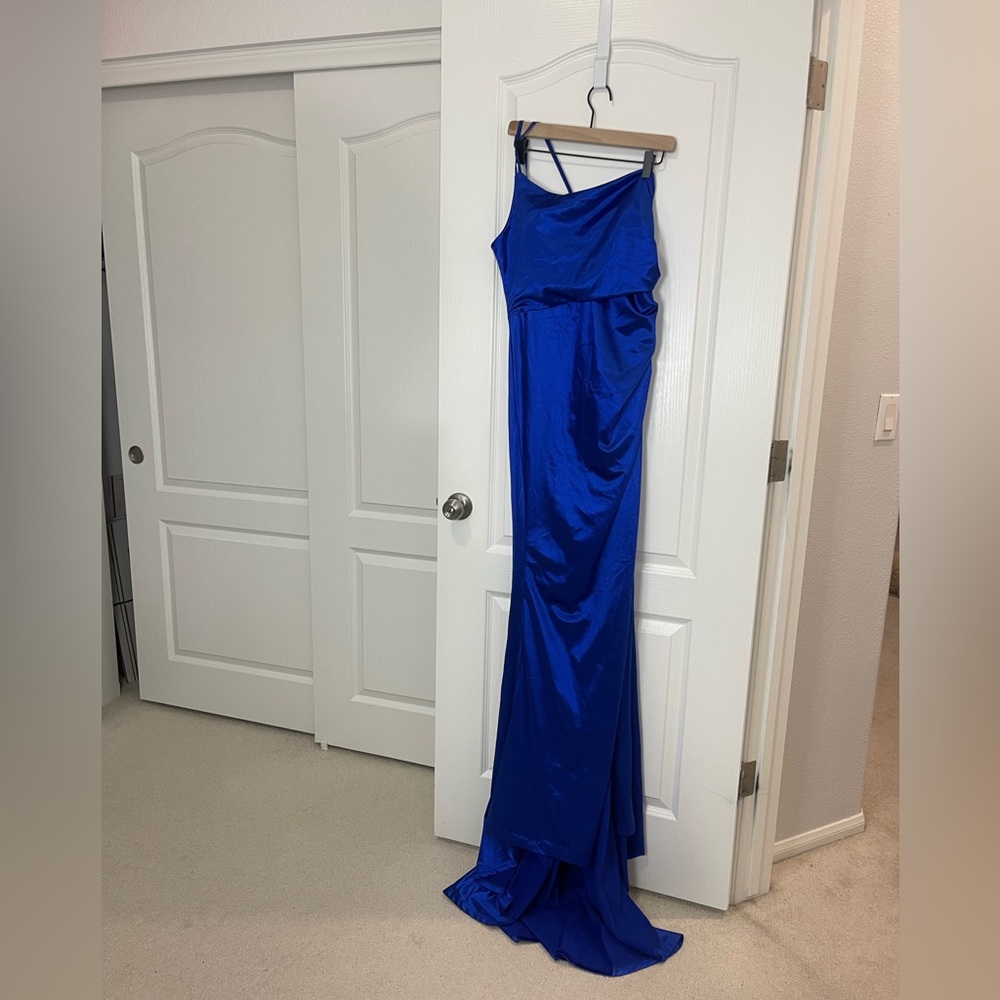SHEIN Love and Lemonade One Shoulder Formal Dress - Picture 7 of 10